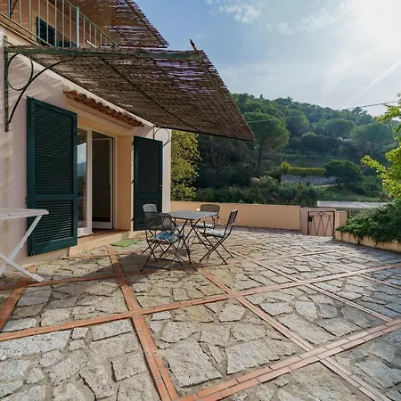 Apartment Baia Blu *